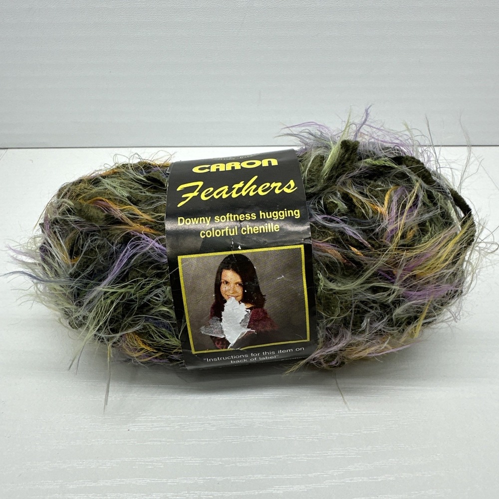 Caron Yarn Feathers 65% Acrylic 35% Nylon 70y 1.7oz Color: 2- Parrot